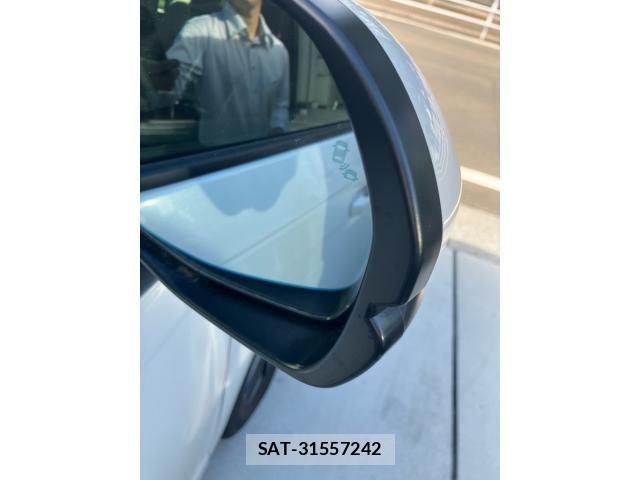 Honda STEP WGN 2025-03 8338027-14