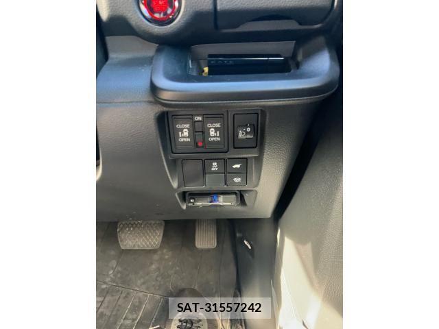 Honda STEP WGN 2025-03 8338027-20