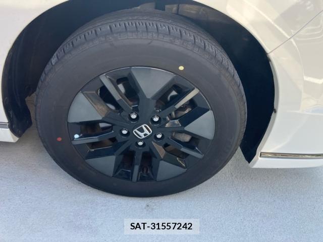 Honda STEP WGN 2025-03 8338027-3