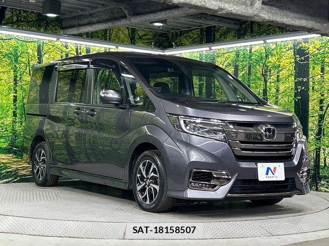 Honda STEP WGN 2017-10 8338028-18