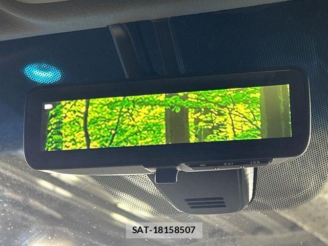 Honda STEP WGN 2017-10 8338028-7