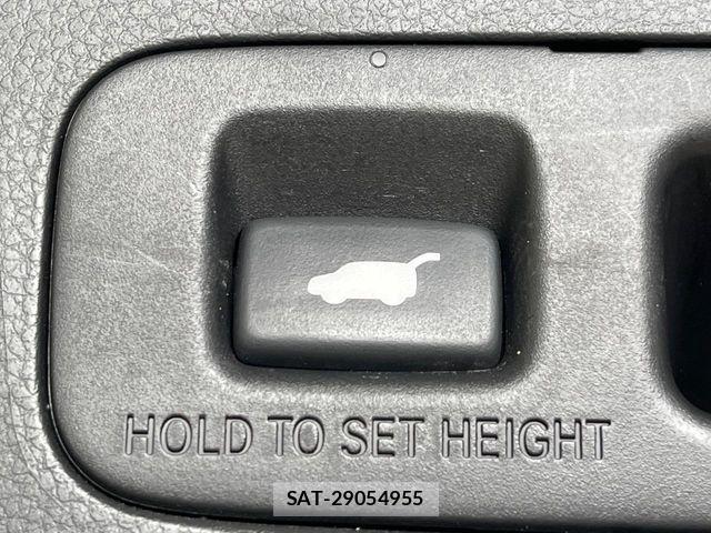 Honda STEP WGN 2024-05 8338026-4