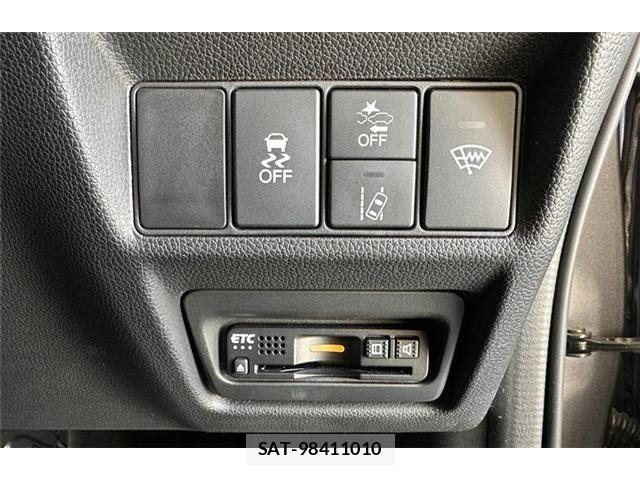 Honda STEP WGN 2019-01 8355670-15