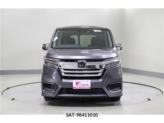 Honda STEP WGN 2019-01 8355670-1