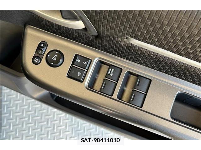 Honda STEP WGN 2019-01 8355670-19
