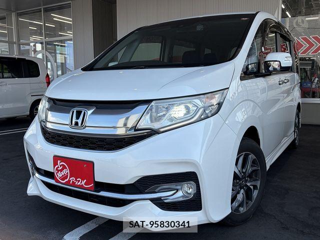 Honda STEP WGN 2017-03 8355671-0