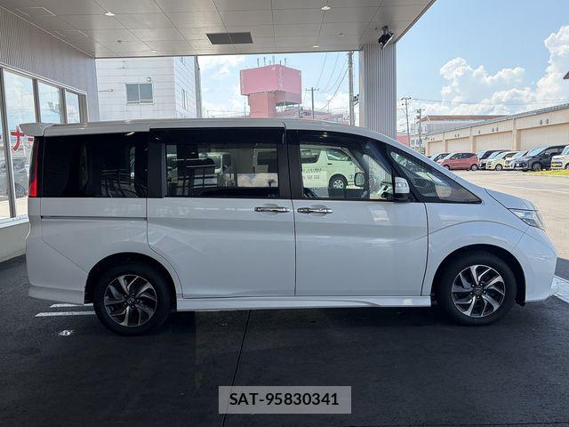 Honda STEP WGN 2017-03 8355671-4