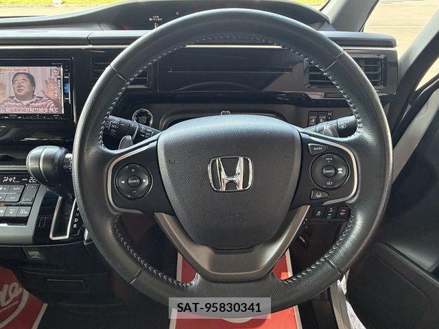 Honda STEP WGN 2017-03 8355671-8