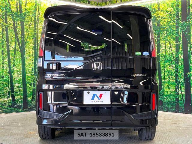 Honda STEP WGN 2015-05 8369035-15