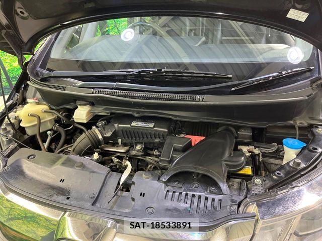Honda STEP WGN 2015-05 8369035-18