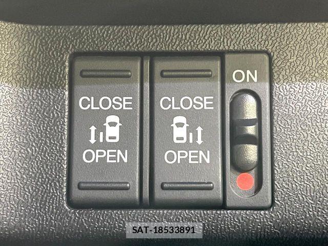 Honda STEP WGN 2015-05 8369035-6