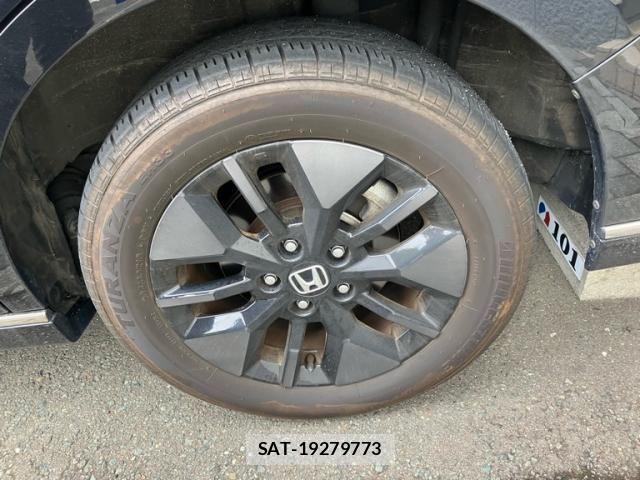 Honda STEP WGN 2024-02 8369033-8