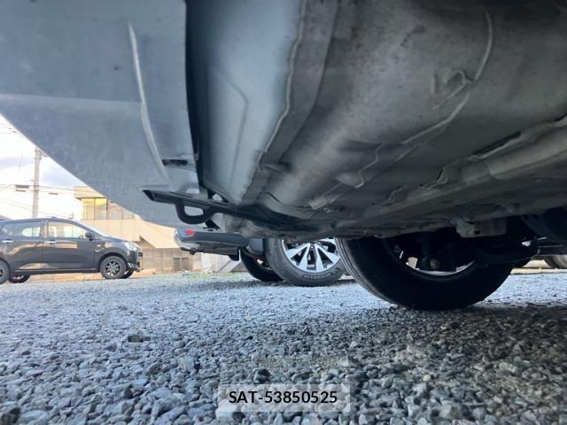 Honda STEP WGN 2023-08 8369031-27