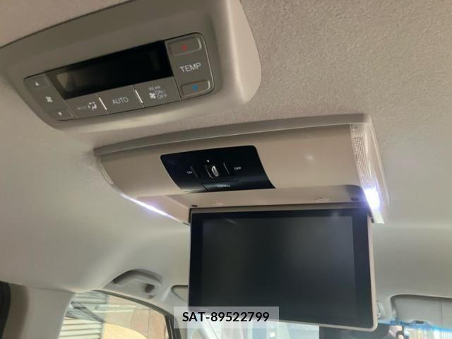 Honda STEP WGN 2016-08 8415160-9