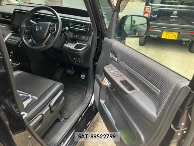 Honda STEP WGN 2016-08 8415160-10