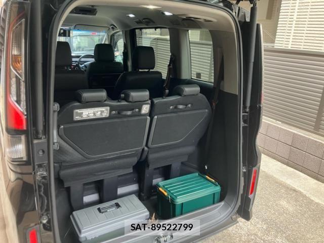 Honda STEP WGN 2016-08 8415160-4