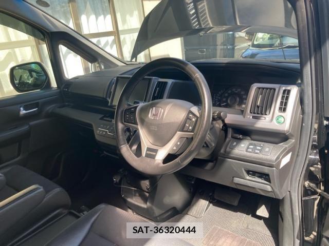 Honda STEP WGN 2013-05 8415161-13