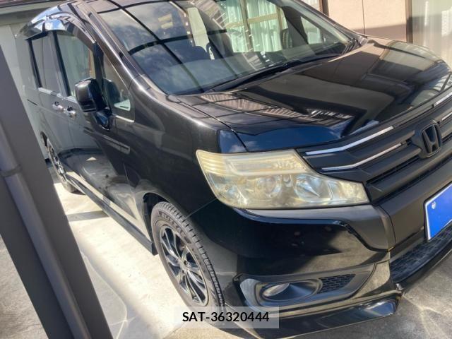 Honda STEP WGN 2013-05 8415161-2
