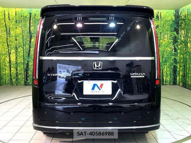 Honda STEP WGN 2026-07 8438939-15