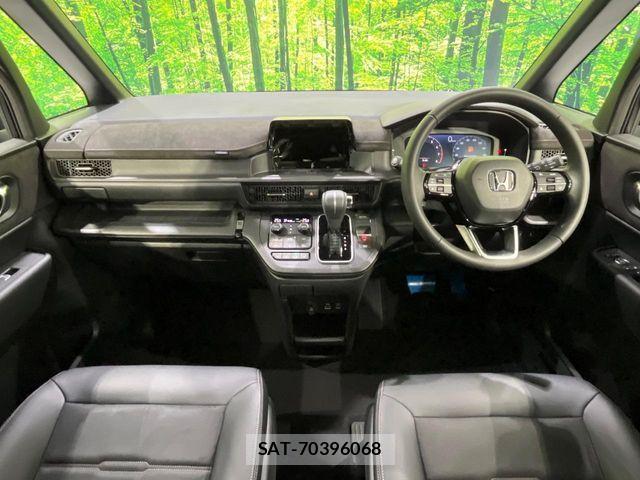 Honda STEP WGN 2026-07 8458524-1