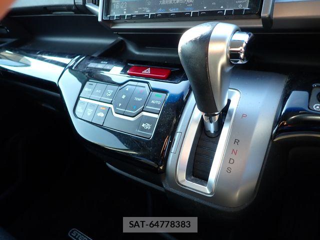 Honda STEP WGN 2013-08 8563664-18