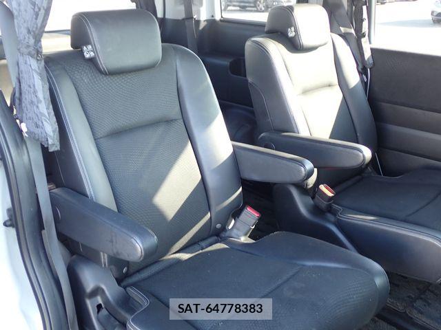 Honda STEP WGN 2013-08 8563664-23