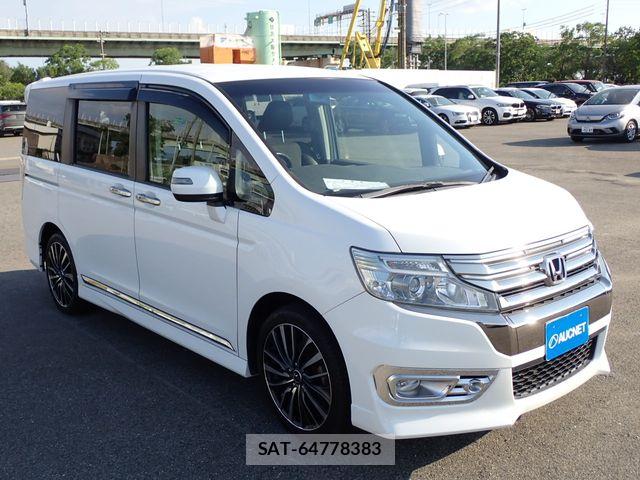 Honda STEP WGN 2013-08 8563664-3