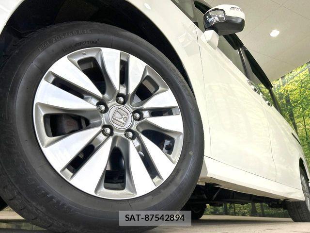 Honda STEP WGN 2013-09 8563668-13