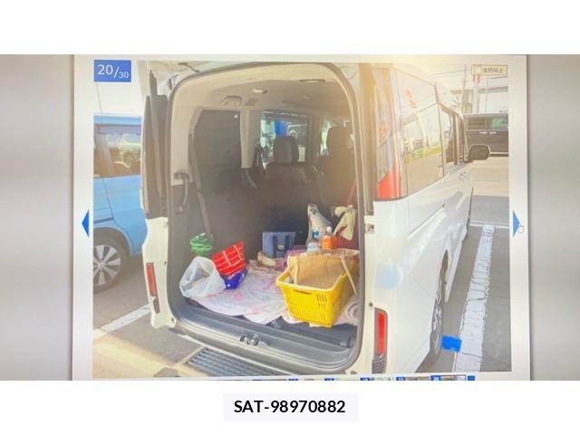 Honda STEP WGN 2021-10 8563667-18