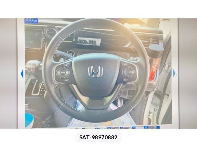 Honda STEP WGN 2021-10 8563667-20