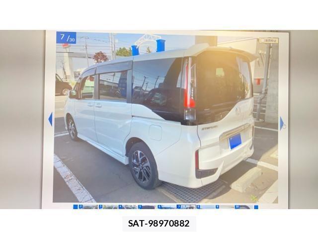 Honda STEP WGN 2021-10 8563667-5
