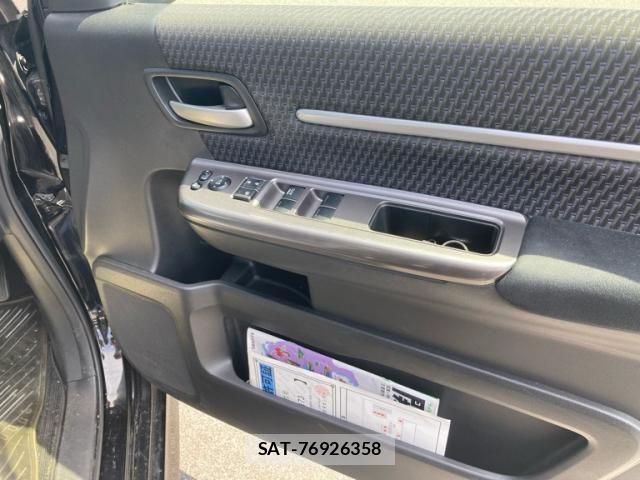 Honda STEP WGN 2015-10 8563666-7