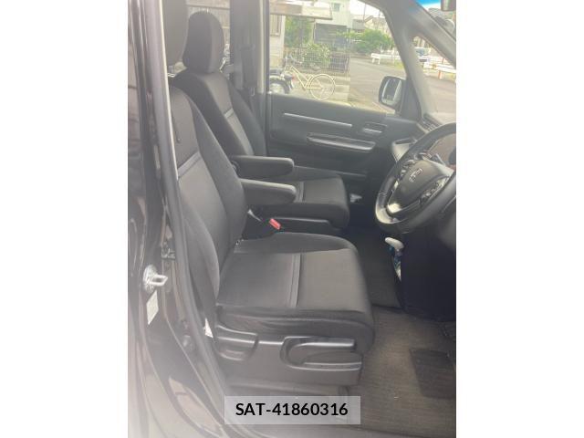 Honda STEP WGN 2020-01 8563665-8