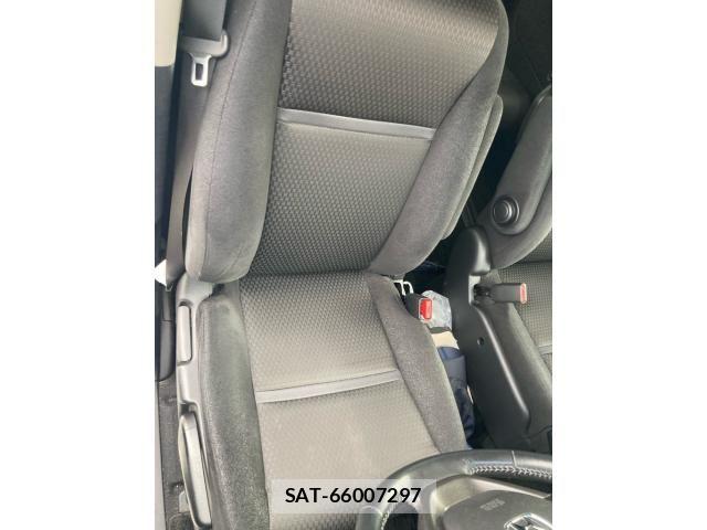 Honda STEP WGN 2019-06 8661789-17