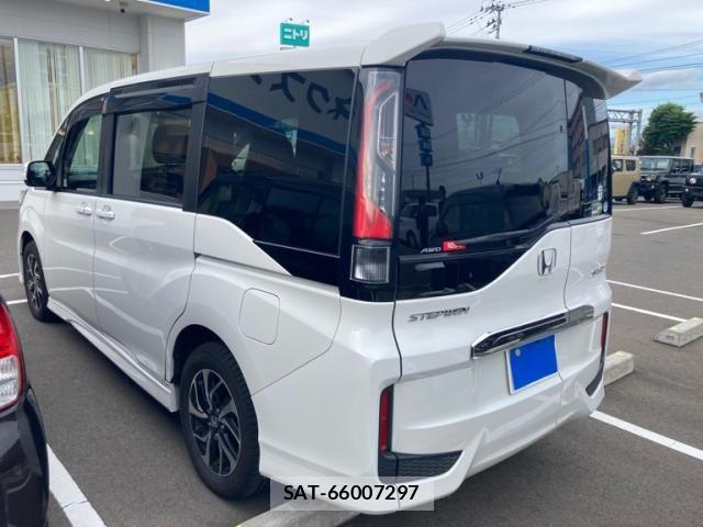 Honda STEP WGN 2019-06 8661789-7
