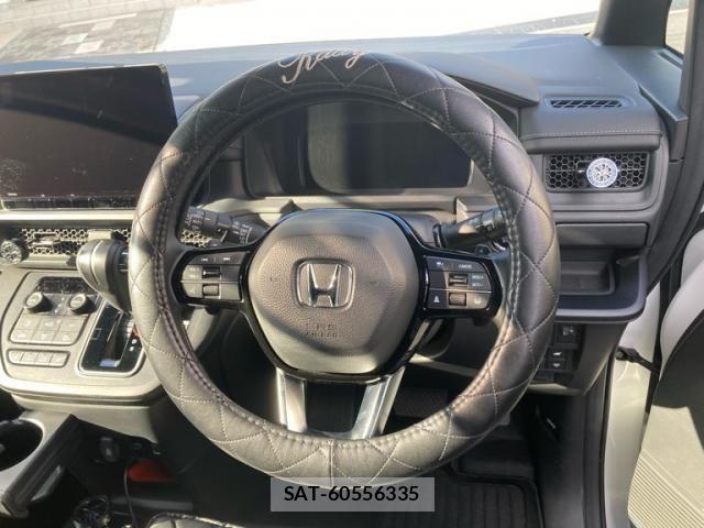 Honda STEP WGN 2023-07 8661788-15