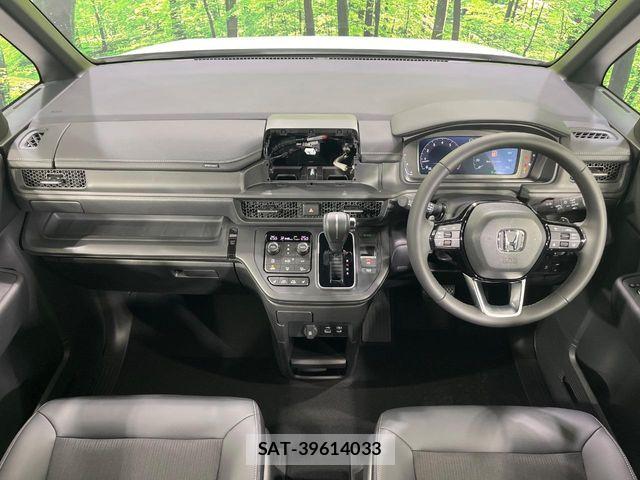 Honda STEP WGN 2026-08 8797597-1