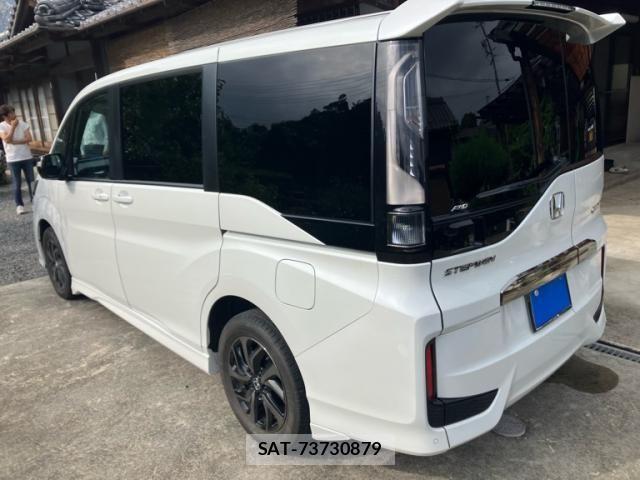 Honda STEP WGN 2019-04 8831821-4