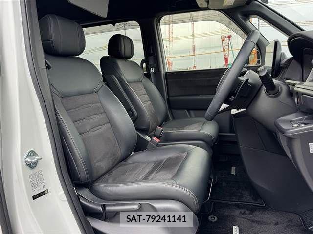 Honda STEP WGN 2022-07 8831822-15