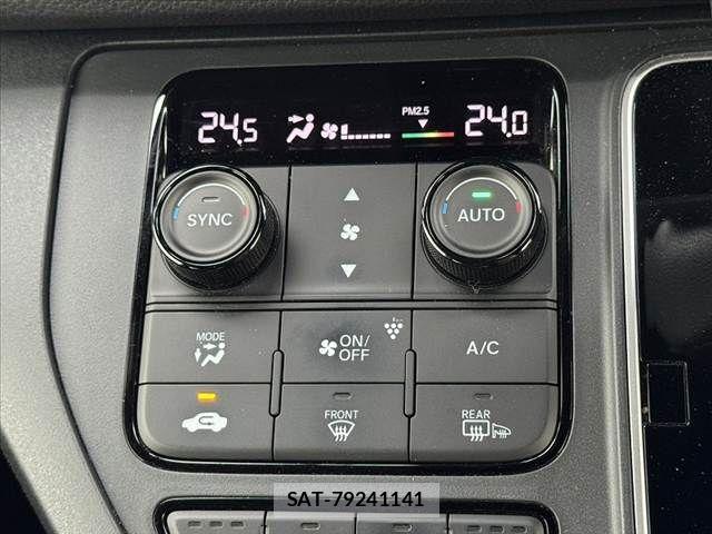 Honda STEP WGN 2022-07 8831822-3