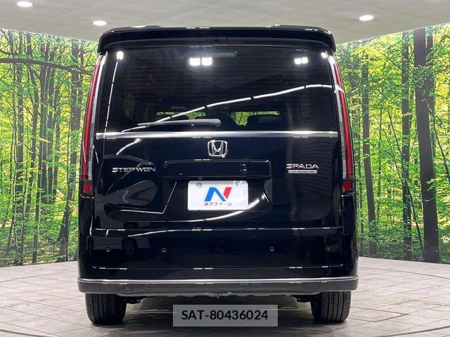 Honda STEP WGN 2026-07 8882367-15