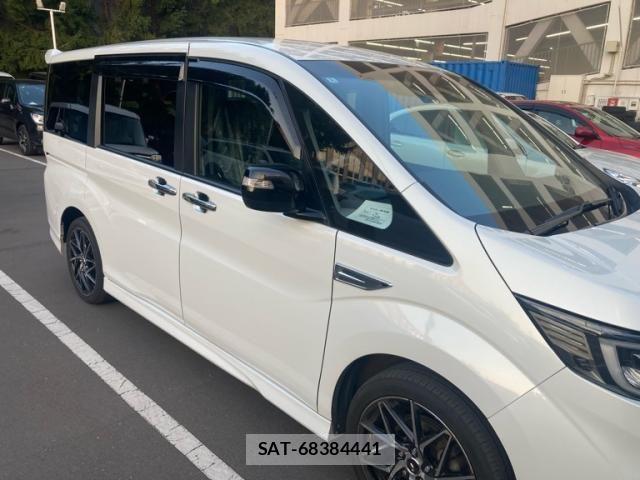 Honda STEP WGN 2020-01 8882370-3