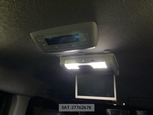 Honda STEP WGN 2021-03 8882369-20