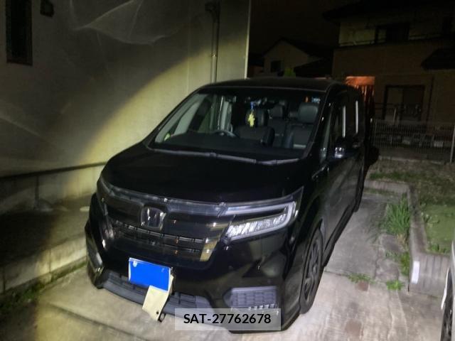 Honda STEP WGN 2021-03 8882369-3