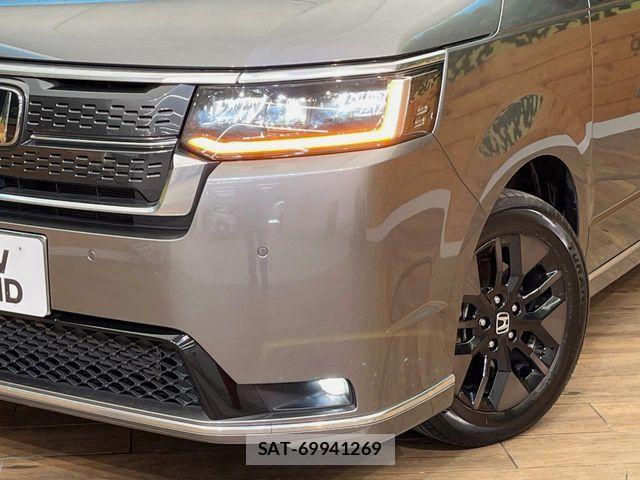 Honda STEP WGN 2024-09 8884405-13