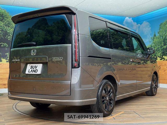 Honda STEP WGN 2024-09 8884405-18