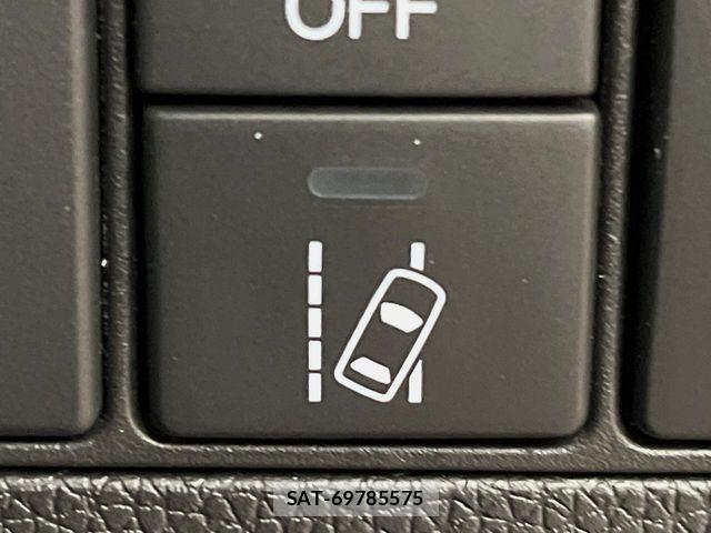 Honda STEP WGN 2017-09 8884407-7