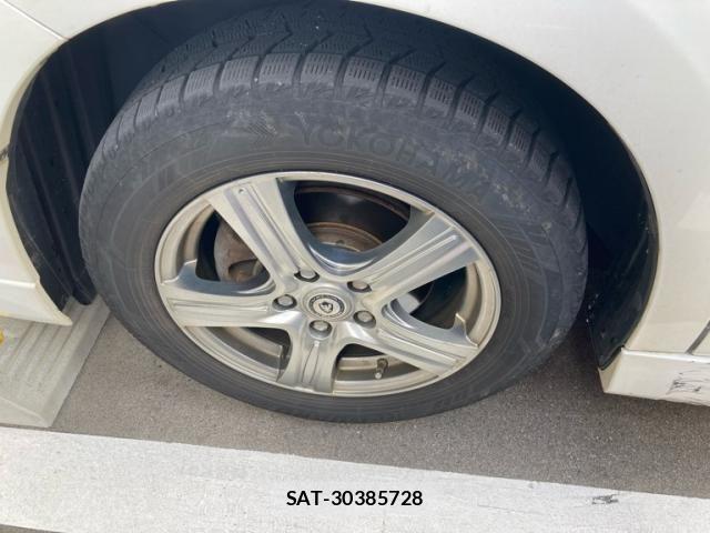 Honda STEP WGN 2014-05 8884409-12