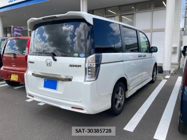 Honda STEP WGN 2014-05 8884409-1