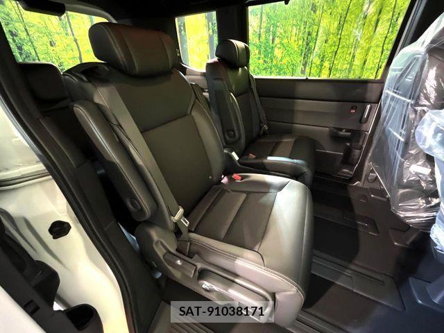 Honda STEP WGN 2026-05 8884406-8